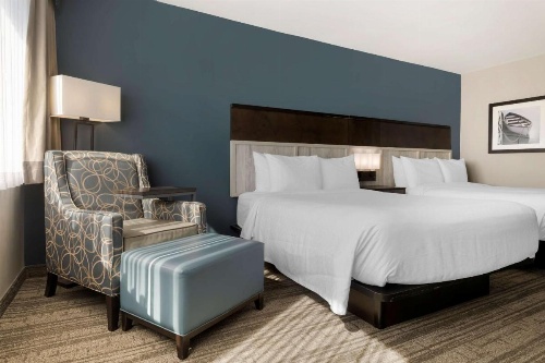 Best Western Plus Chocolate Lake Hotel image 49